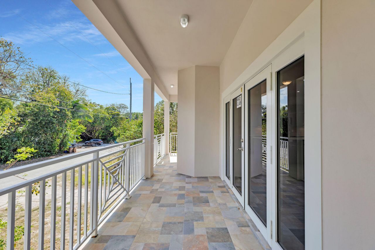 14 Tarpon Avenue, Key Largo, FL 33037 Photo