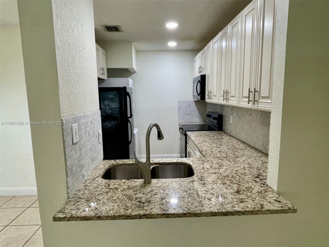 2630 Riverside Dr, Unit 2630, Coral Springs, FL 33065 Photo