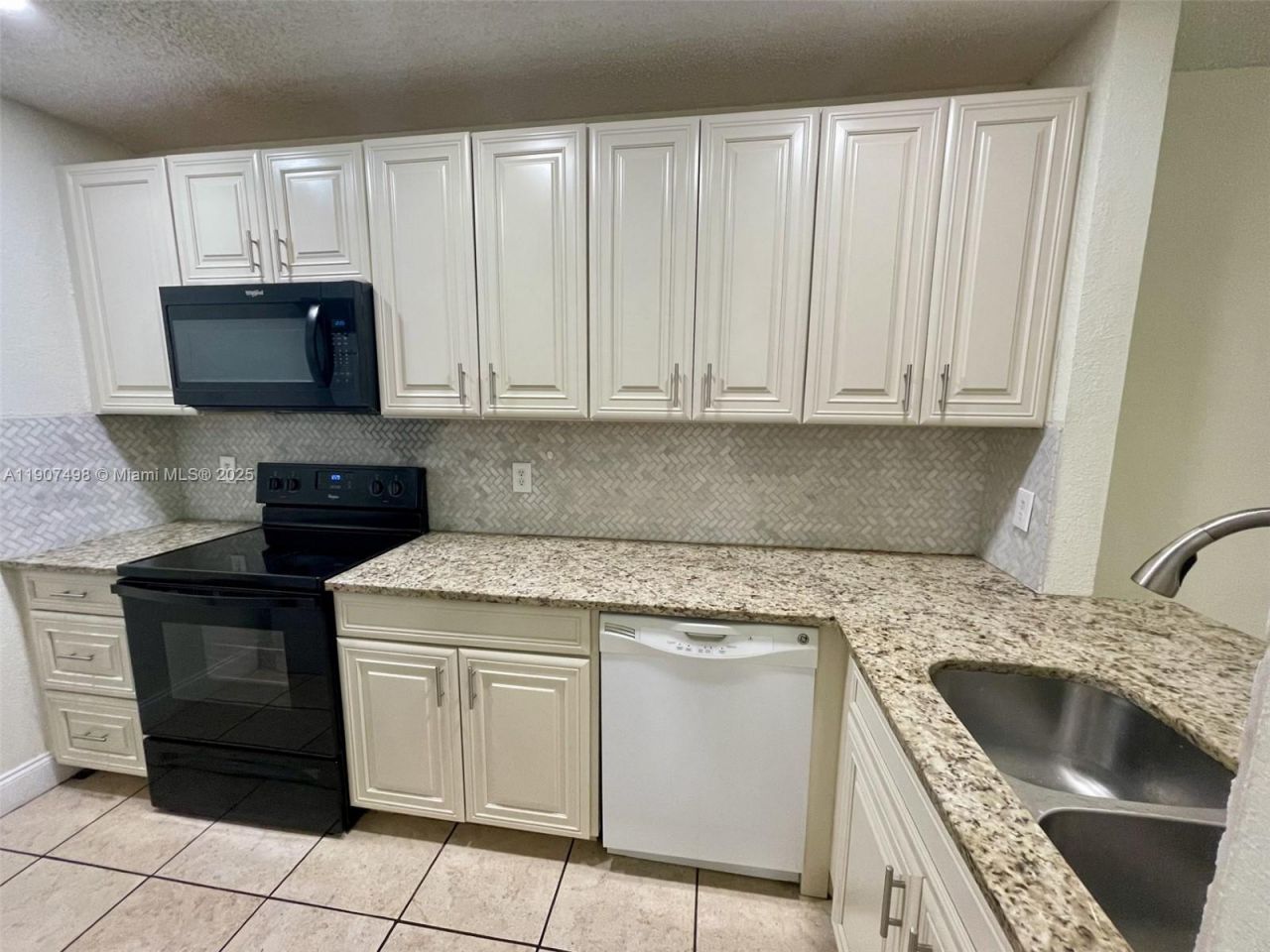 2630 Riverside Dr, Unit 2630, Coral Springs, FL 33065 Photo