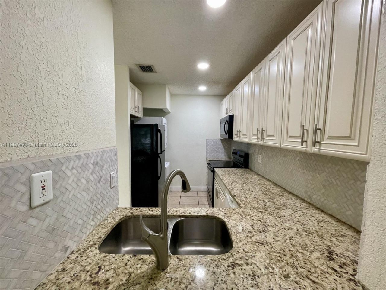 2630 Riverside Dr, Unit 2630, Coral Springs, FL 33065 Photo
