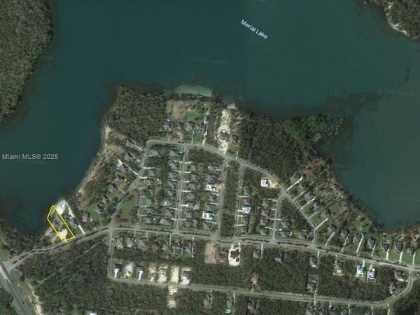 107 Lake Merial Blvd, Panama City, FL 32409