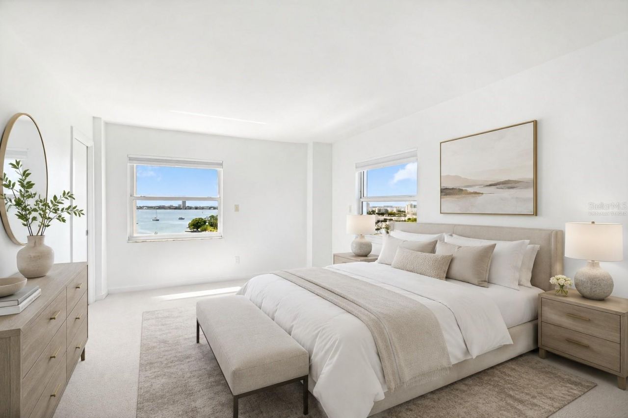 435 S Gulfstream Avenue, Unit 1004, Sarasota, FL 34236 Photo