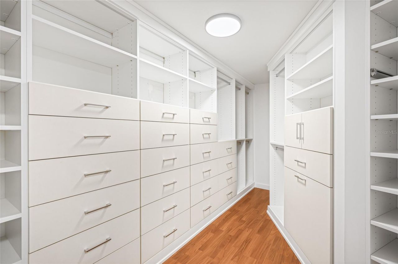 435 S Gulfstream Avenue, Unit 1004, Sarasota, FL 34236 Photo