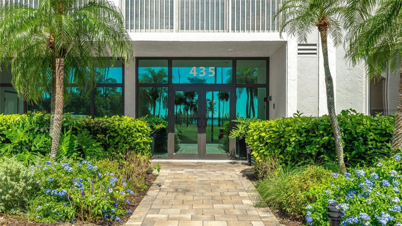 435 S Gulfstream Avenue, Unit 1004, Sarasota, FL 34236 Photo