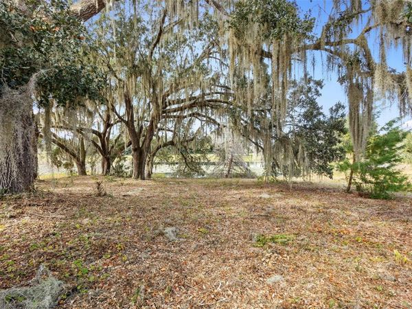 1499 SHADY MEADOW LANE, DELAND, FL 32724