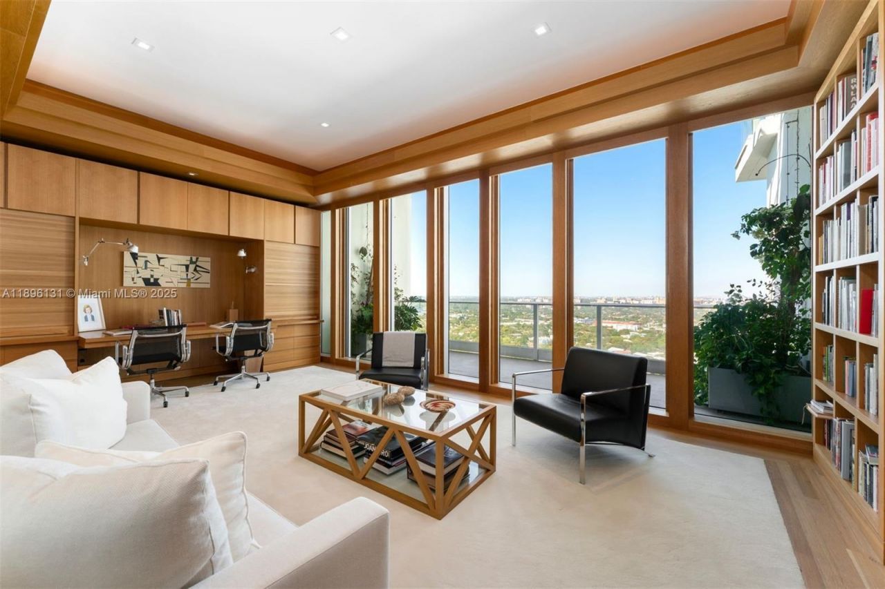 2627 S Bayshore Dr, Unit 3201, Miami, FL 33133 Photo