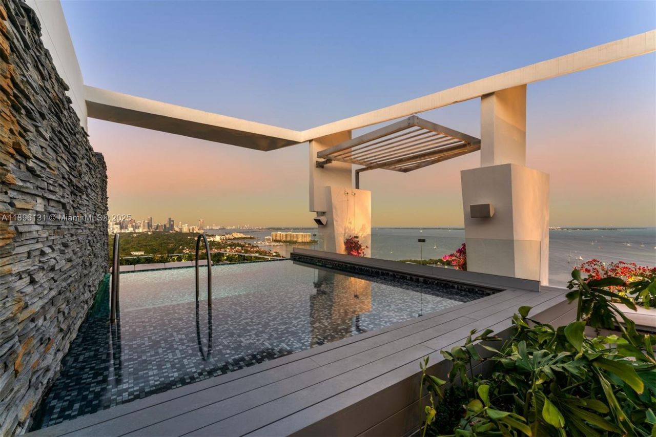 2627 S Bayshore Dr, Unit 3201, Miami, FL 33133 Photo