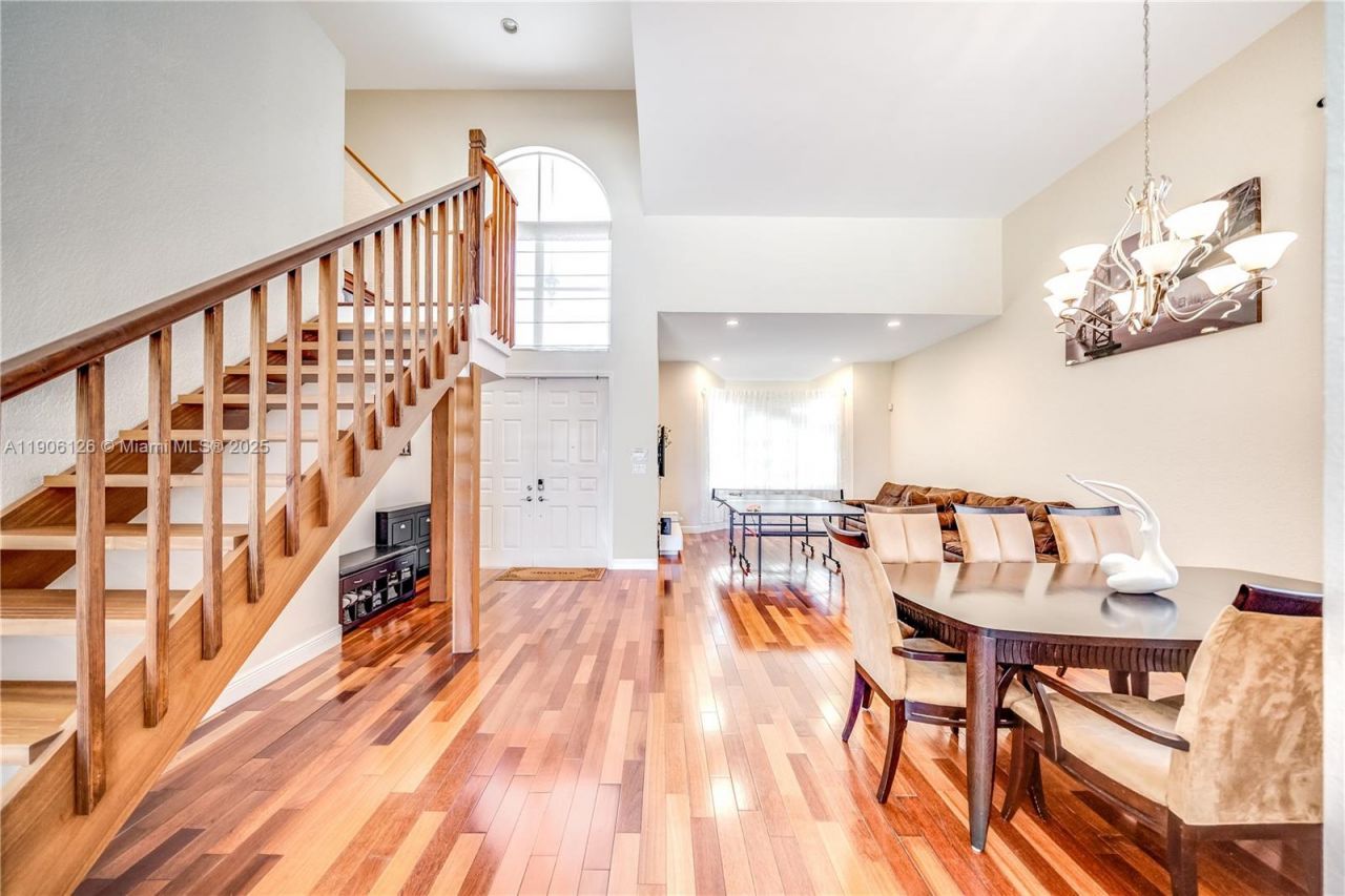 1241 S 13th Ave, Hollywood, FL 33019 Photo