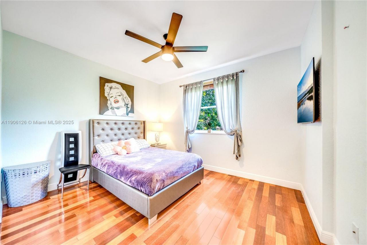 1241 S 13th Ave, Hollywood, FL 33019 Photo