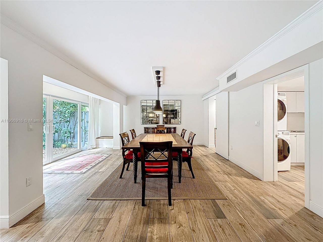 254 Sea View Dr, Unit 5, Key Biscayne, FL 33149 Photo