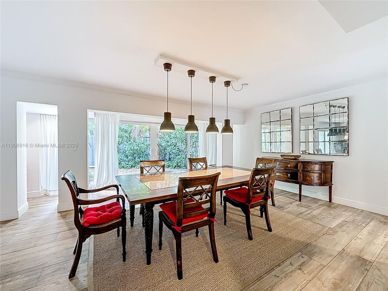 254 Sea View Dr, Unit 5, Key Biscayne, FL 33149 Photo