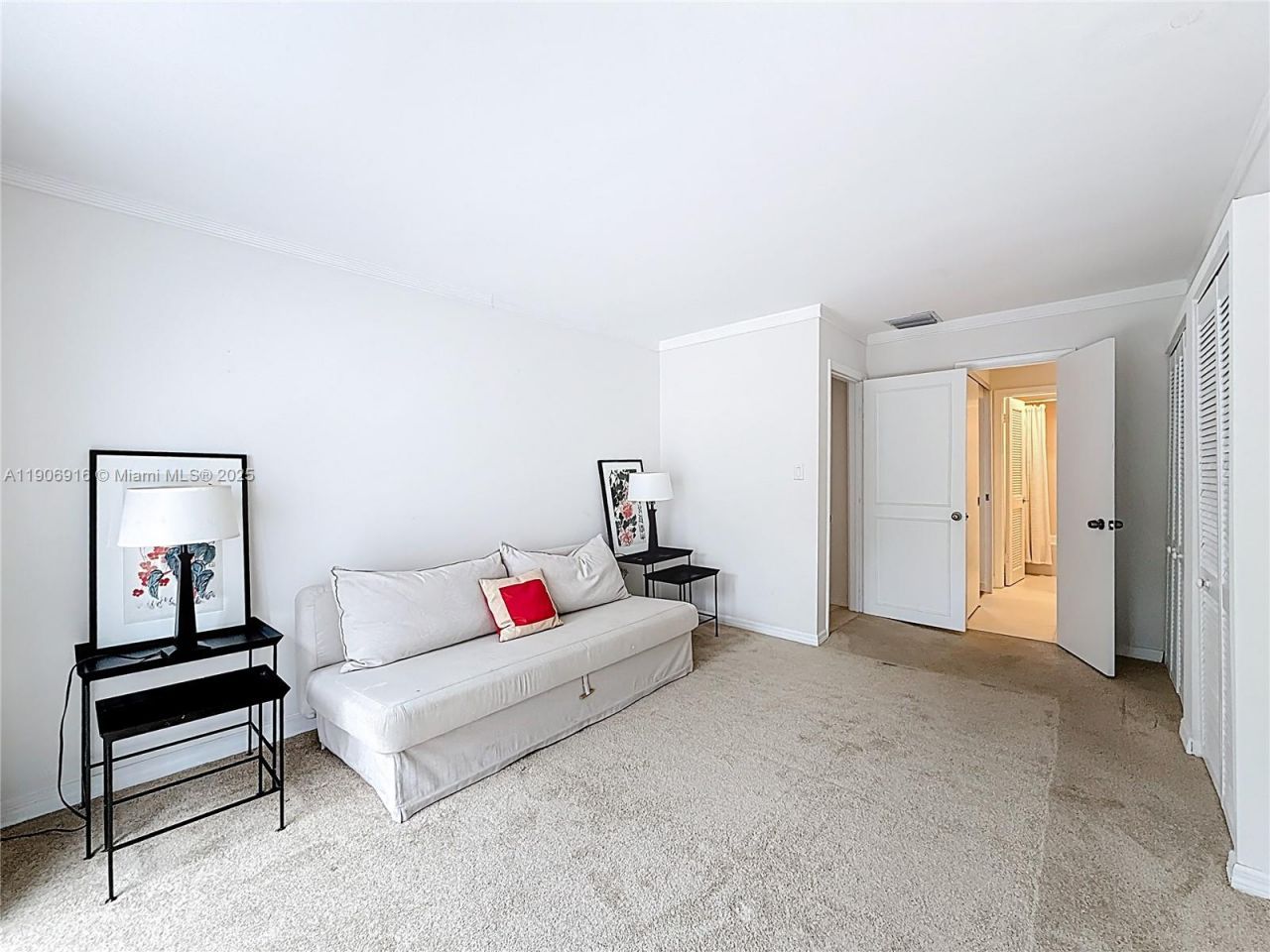 254 Sea View Dr, Unit 5, Key Biscayne, FL 33149 Photo