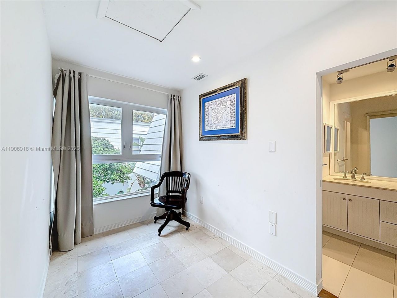 254 Sea View Dr, Unit 5, Key Biscayne, FL 33149 Photo