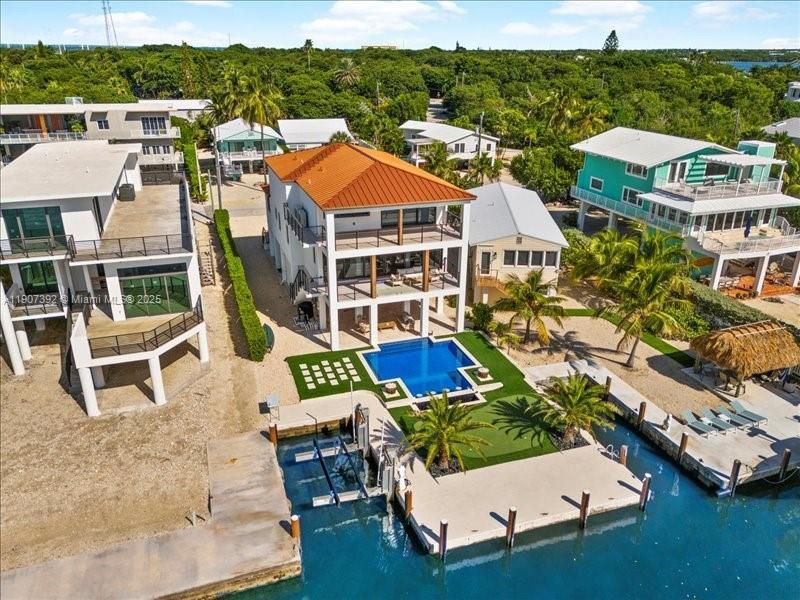 239 Tavernier Dr, Tavernier, FL 33070 Photo