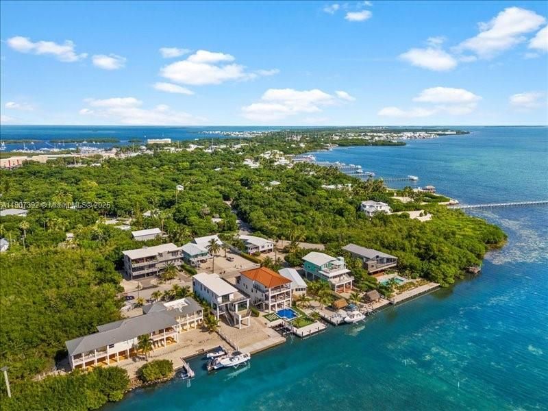 239 Tavernier Dr, Tavernier, FL 33070 Photo