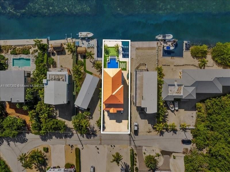 239 Tavernier Dr, Tavernier, FL 33070 Photo