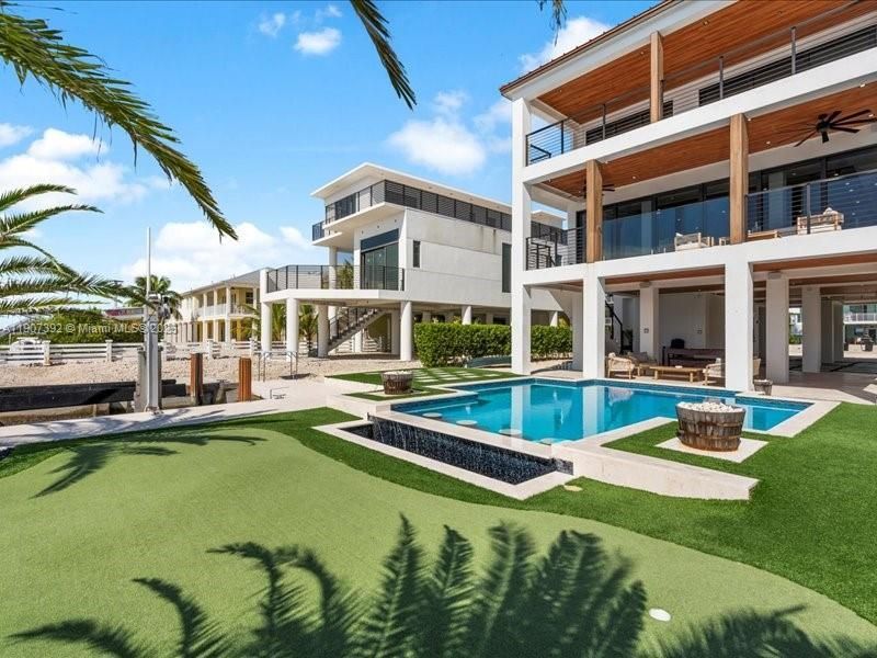 239 Tavernier Dr, Tavernier, FL 33070 Photo