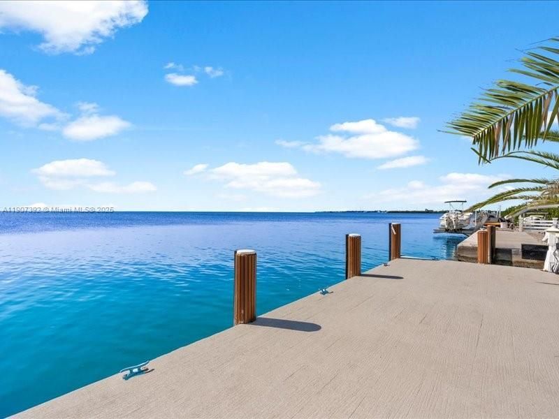 239 Tavernier Dr, Tavernier, FL 33070 Photo