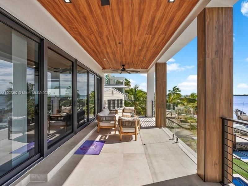 239 Tavernier Dr, Tavernier, FL 33070 Photo