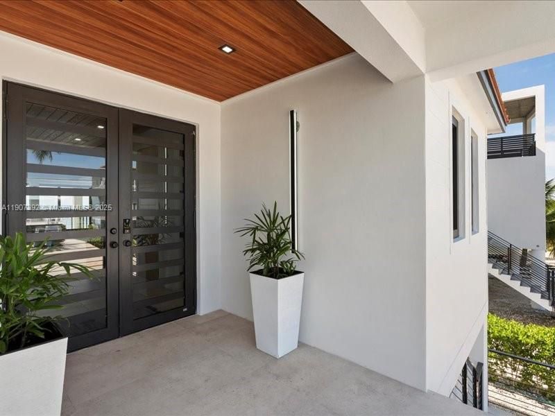 239 Tavernier Dr, Tavernier, FL 33070 Photo