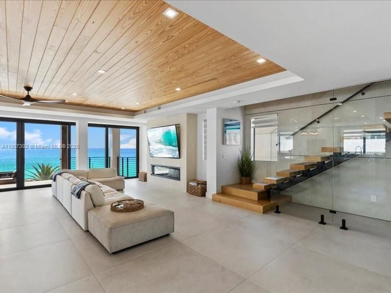 239 Tavernier Dr, Tavernier, FL 33070 Photo