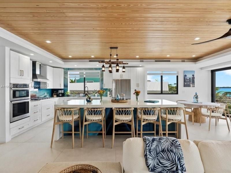 239 Tavernier Dr, Tavernier, FL 33070 Photo