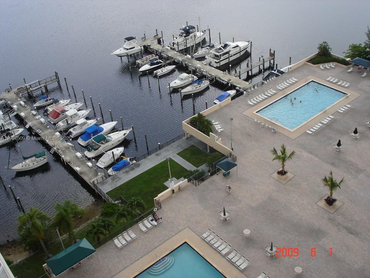 18061 Biscayne Blvd, Unit PH03, Aventura, FL 33160 Photo