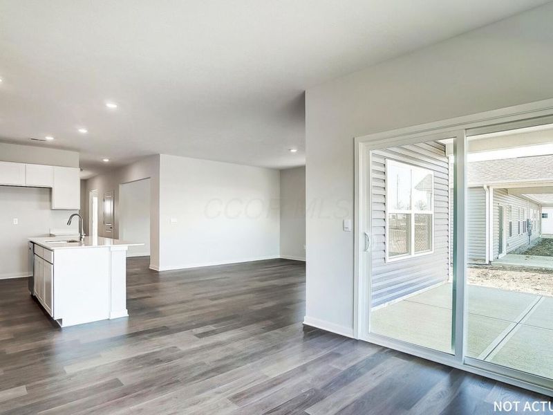 725 Maria Drive, Plain City, OH 43064 Photo 12