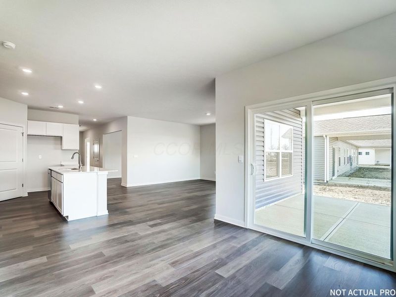 725 Maria Drive, Plain City, OH 43064 Photo 13