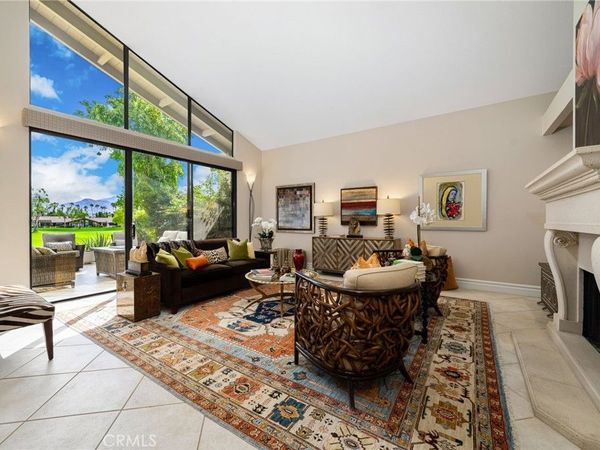 207 Bouquet Canyon Drive, Palm Desert, CA 92211