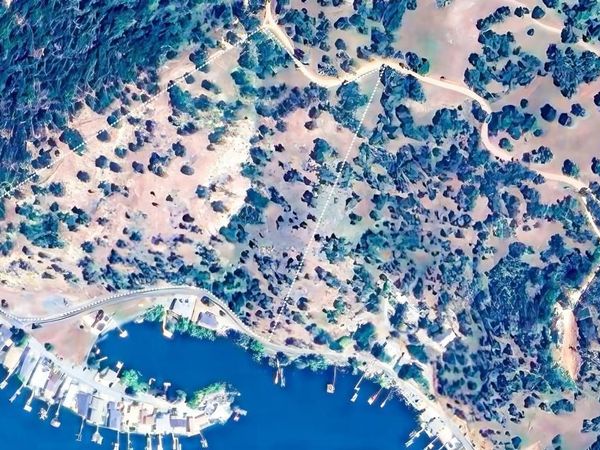 11130 Lakeshore Dr, Clearlake, CA 95424