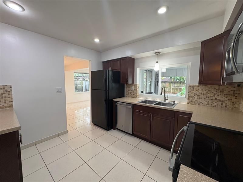 8130 NW 13th Street, Pembroke Pines, FL 33024 Photo