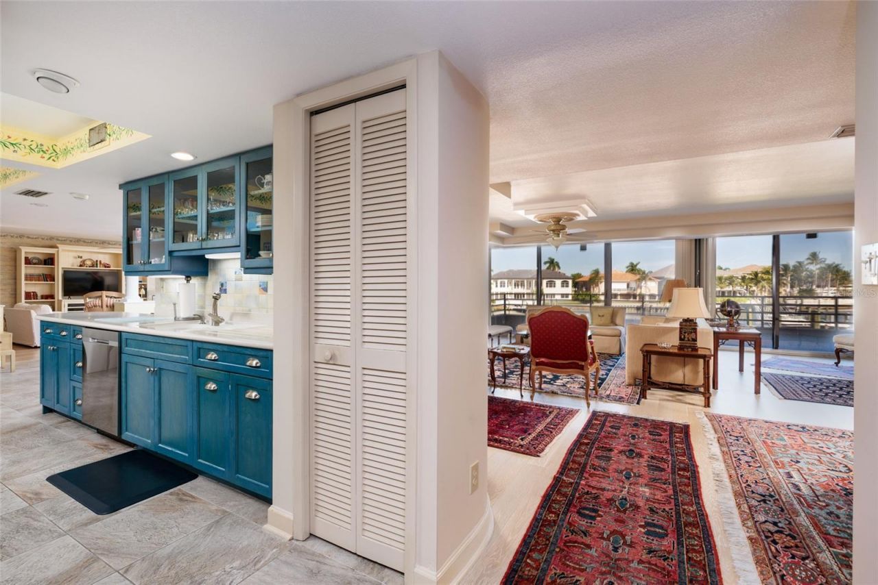 2795 Kipps Colony Drive S, Unit 101-102, Saint Petersburg, FL 33707 Photo