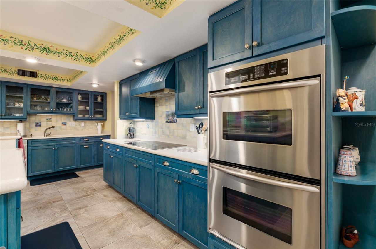 2795 Kipps Colony Drive S, Unit 101-102, Saint Petersburg, FL 33707 Photo