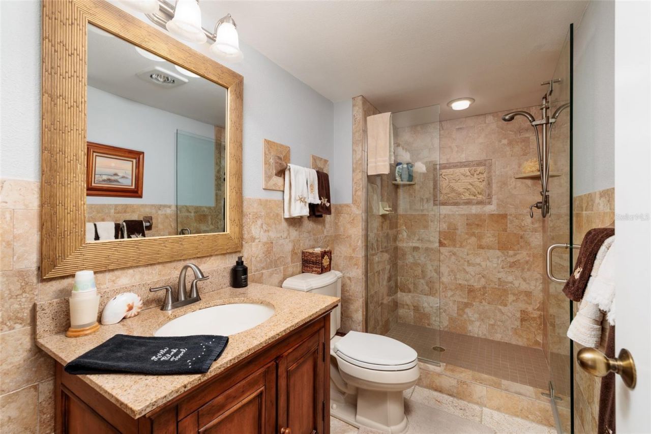 2795 Kipps Colony Drive S, Unit 101-102, Saint Petersburg, FL 33707 Photo