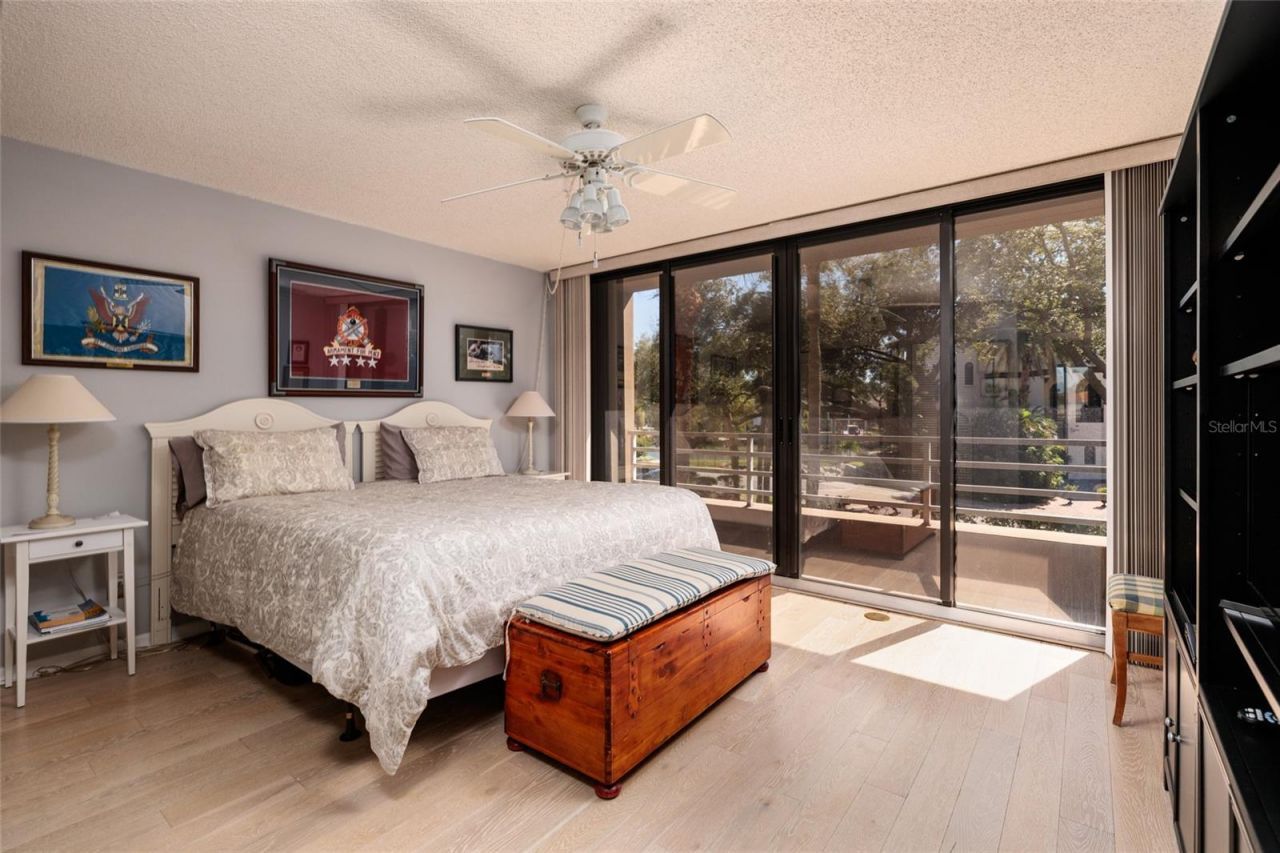 2795 Kipps Colony Drive S, Unit 101-102, Saint Petersburg, FL 33707 Photo