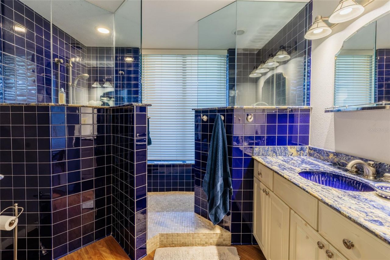 2795 Kipps Colony Drive S, Unit 101-102, Saint Petersburg, FL 33707 Photo