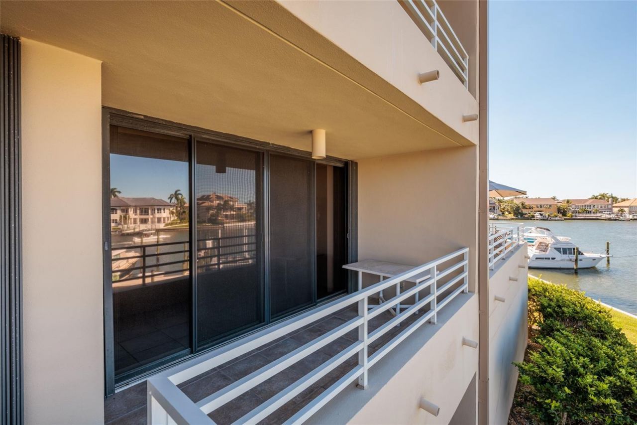 2795 Kipps Colony Drive S, Unit 101-102, Saint Petersburg, FL 33707 Photo