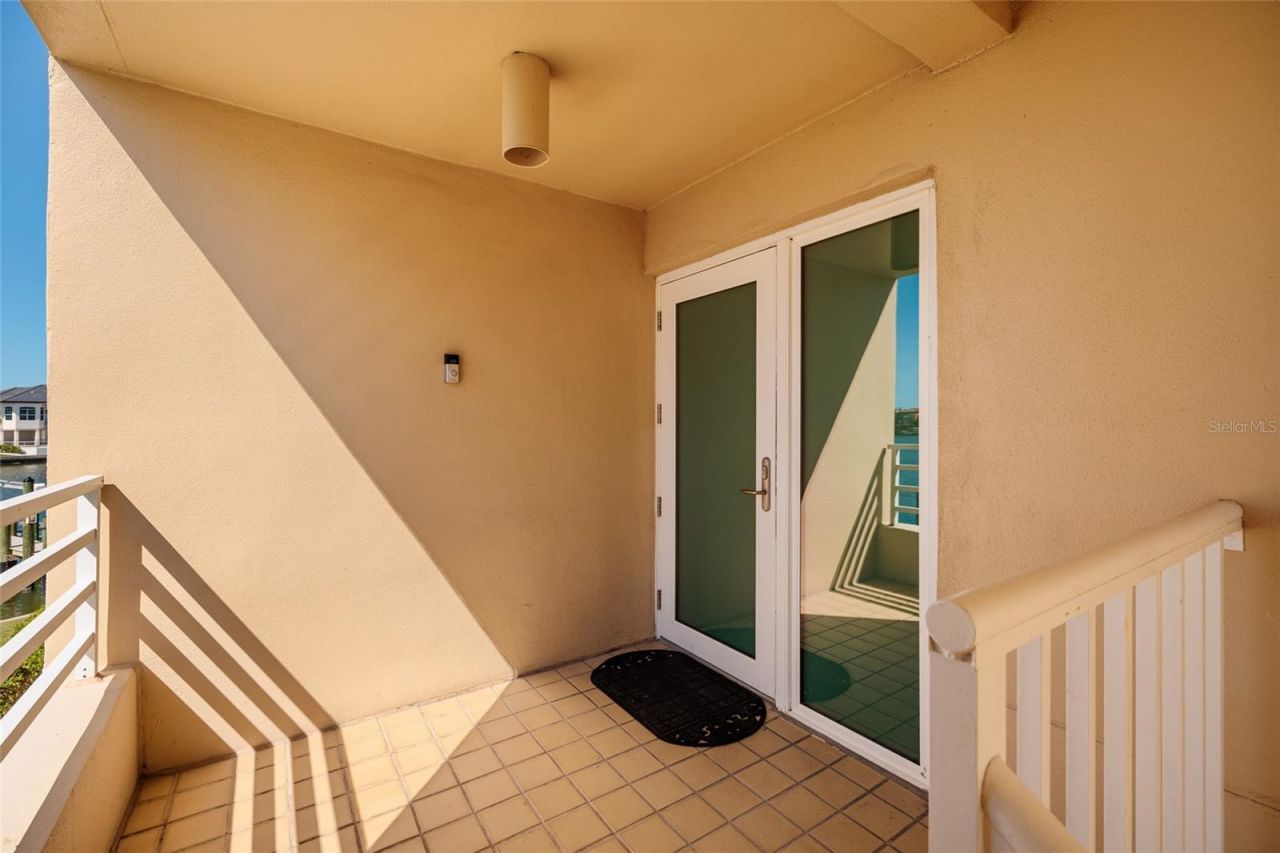 2795 Kipps Colony Drive S, Unit 101-102, Saint Petersburg, FL 33707 Photo