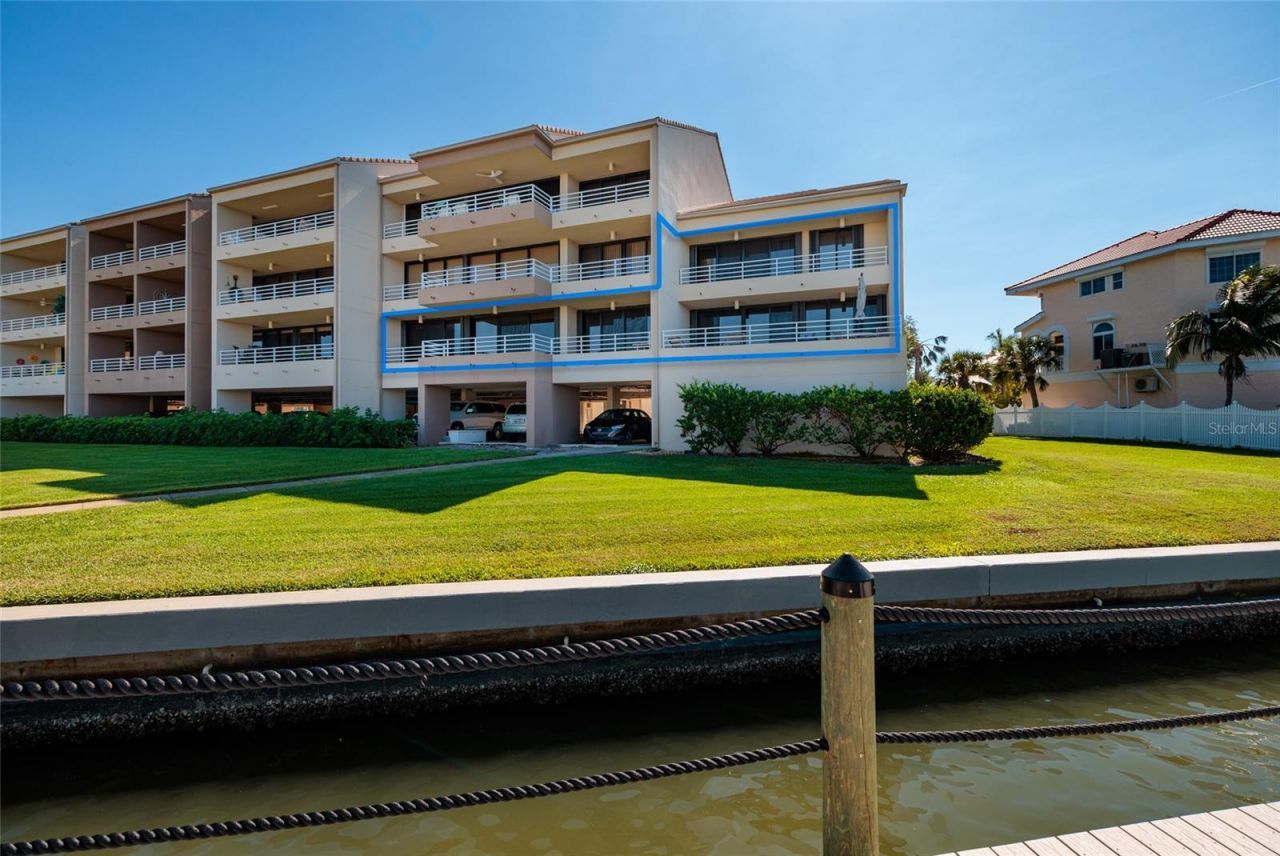 2795 Kipps Colony Drive S, Unit 101-102, Saint Petersburg, FL 33707 Photo