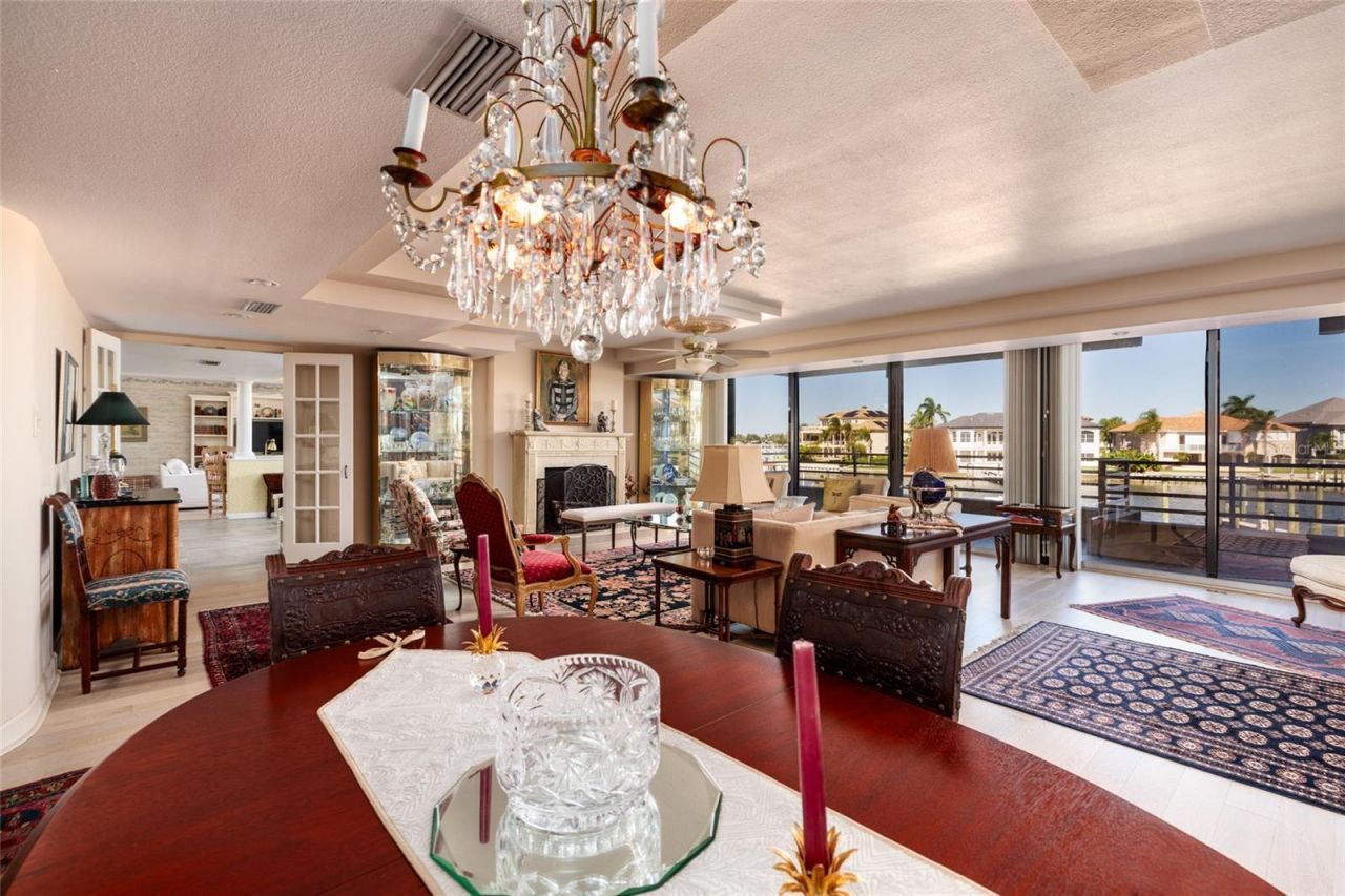 2795 Kipps Colony Drive S, Unit 101-102, Saint Petersburg, FL 33707 Photo