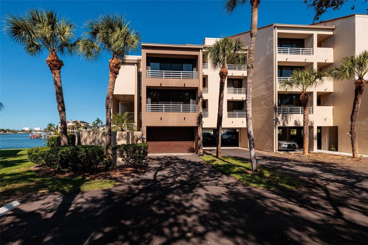 2795 Kipps Colony Drive S, Unit 101-102, Saint Petersburg, FL 33707 Photo