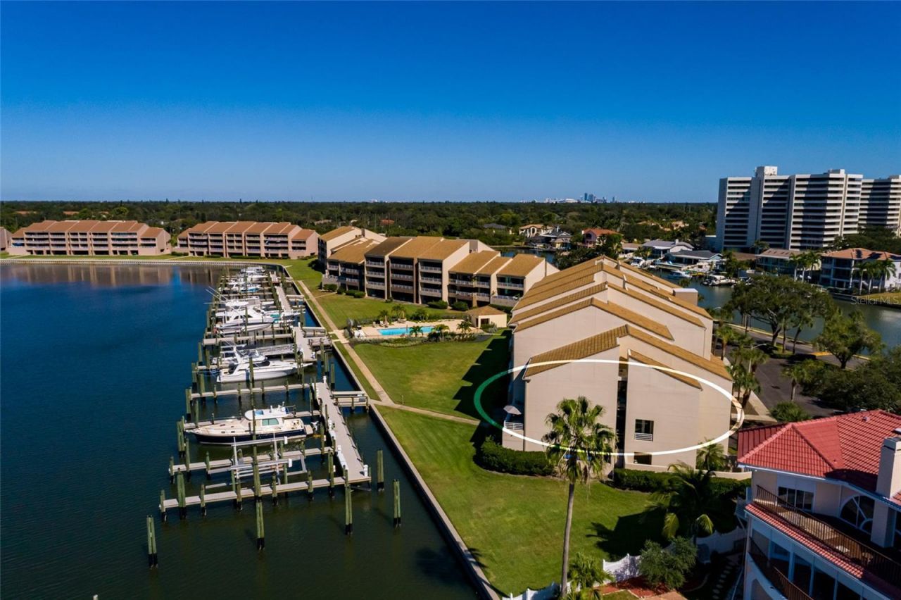 2795 Kipps Colony Drive S, Unit 101-102, Saint Petersburg, FL 33707 Photo