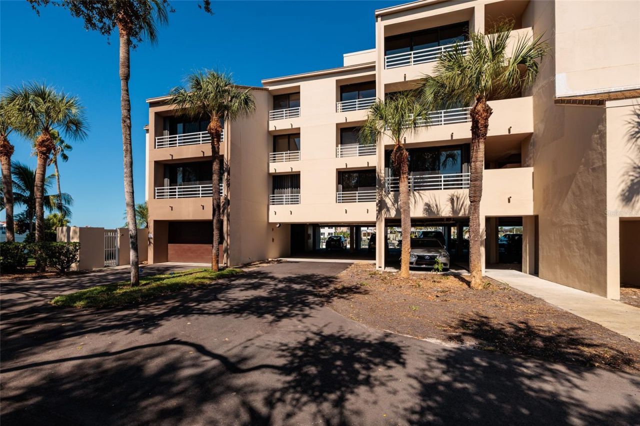 2795 Kipps Colony Drive S, Unit 101-102, Saint Petersburg, FL 33707 Photo