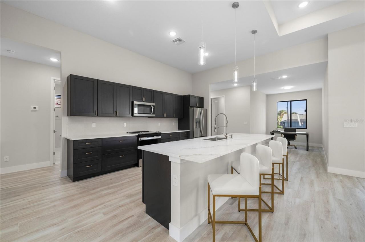 198 Gulfview Road, Punta Gorda, FL 33950 Photo