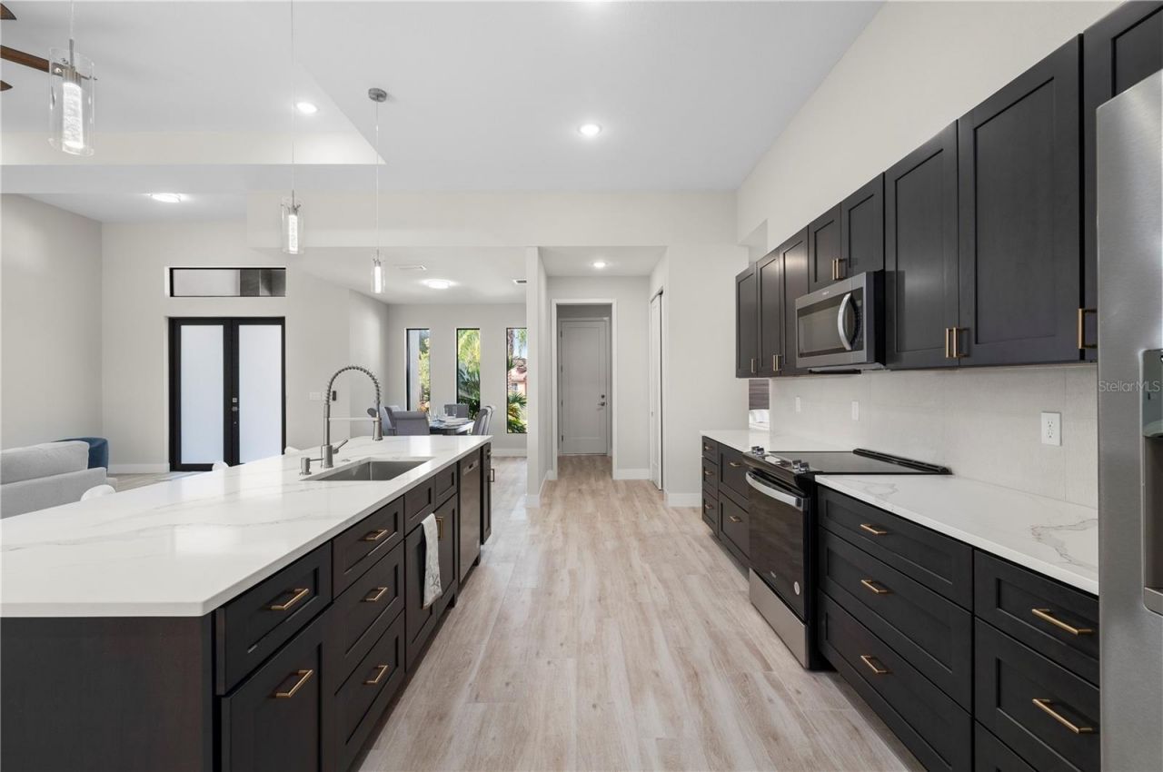 198 Gulfview Road, Punta Gorda, FL 33950 Photo