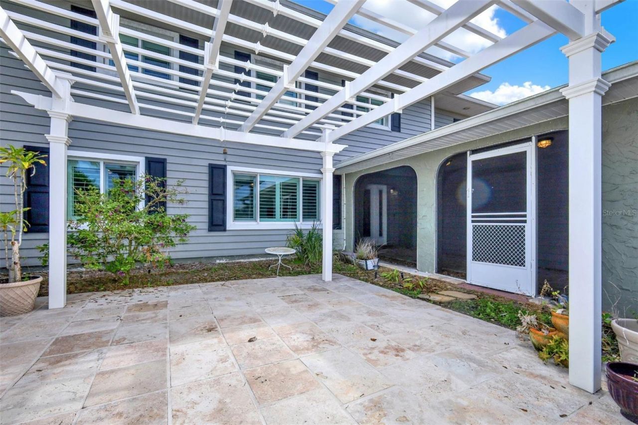 301 Quay Assisi, New Smyrna Beach, FL 32169 Photo