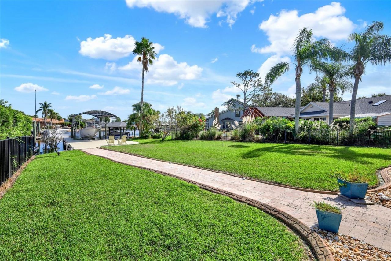 301 Quay Assisi, New Smyrna Beach, FL 32169 Photo