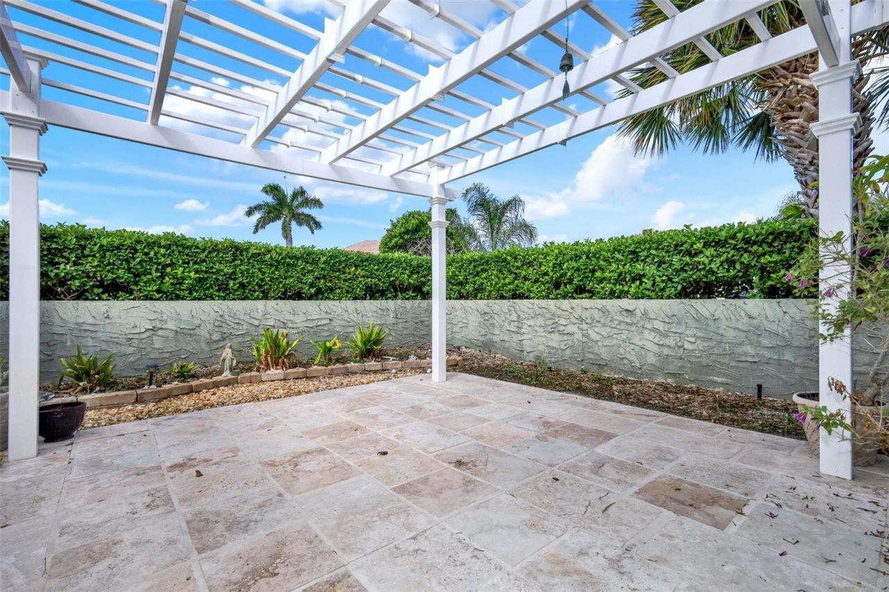 301 Quay Assisi, New Smyrna Beach, FL 32169 Photo