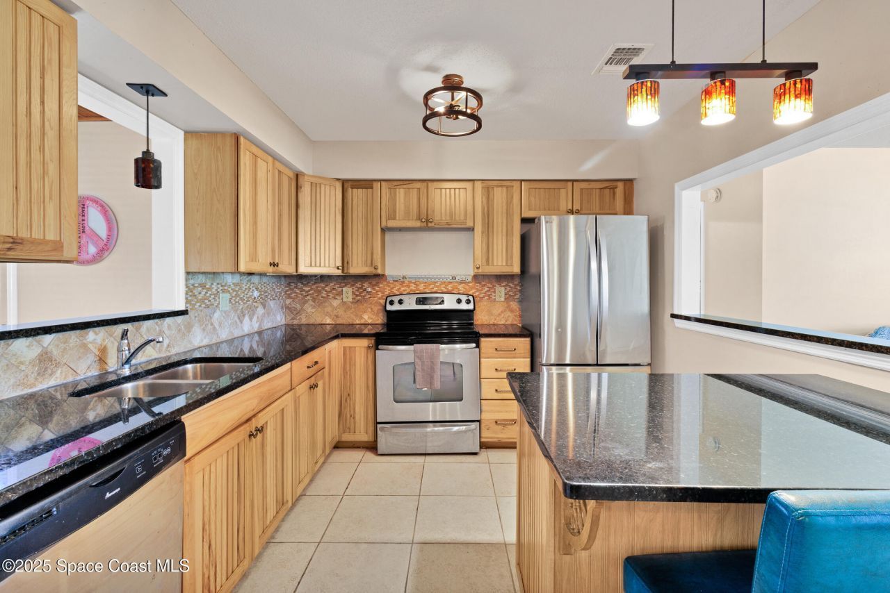 918 Bermuda Avenue, Sebastian, FL 32958 Photo